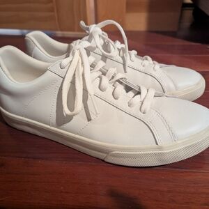 Veja White Leather Sneakers Like New Sz10